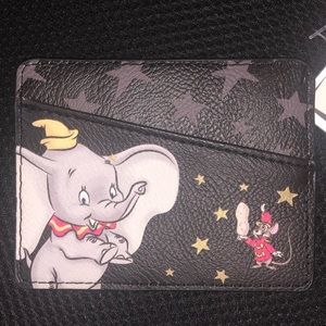 NWT Loungefly Disney Dumbo cardholder